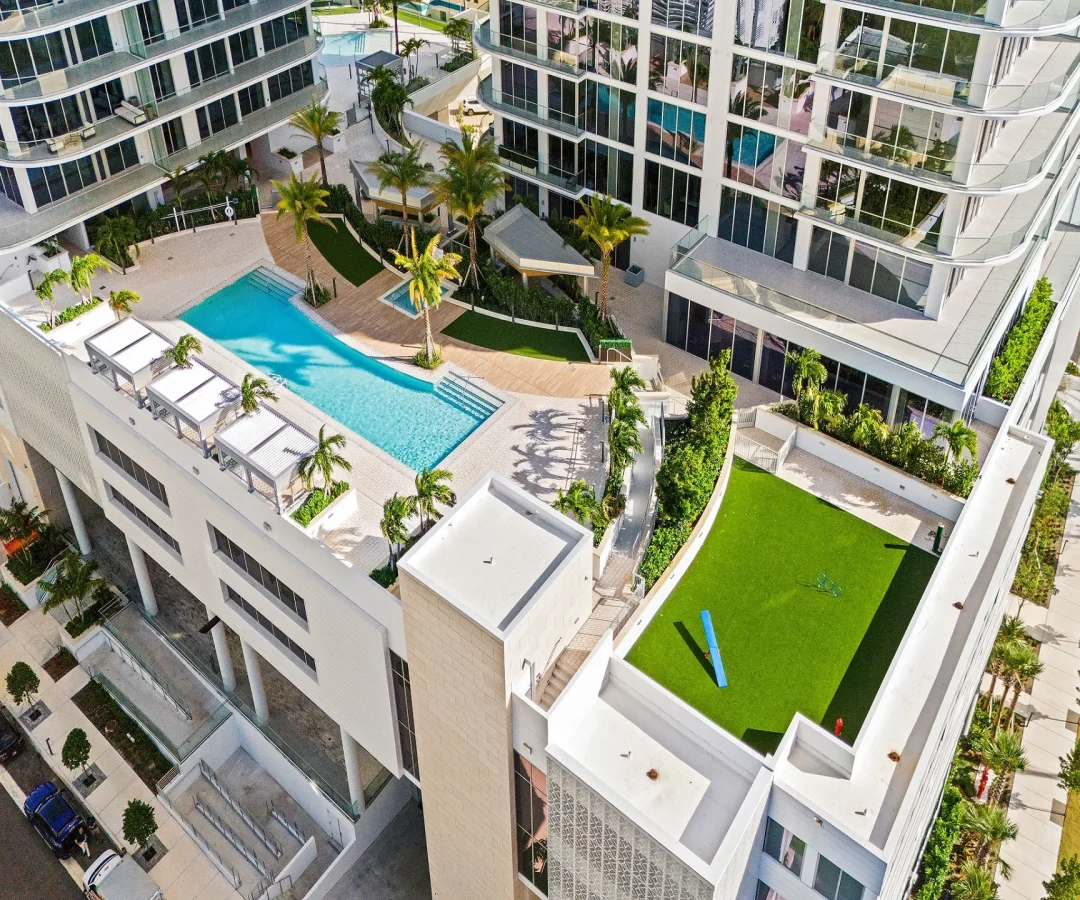 DJI_20251018162822_0649_D-min